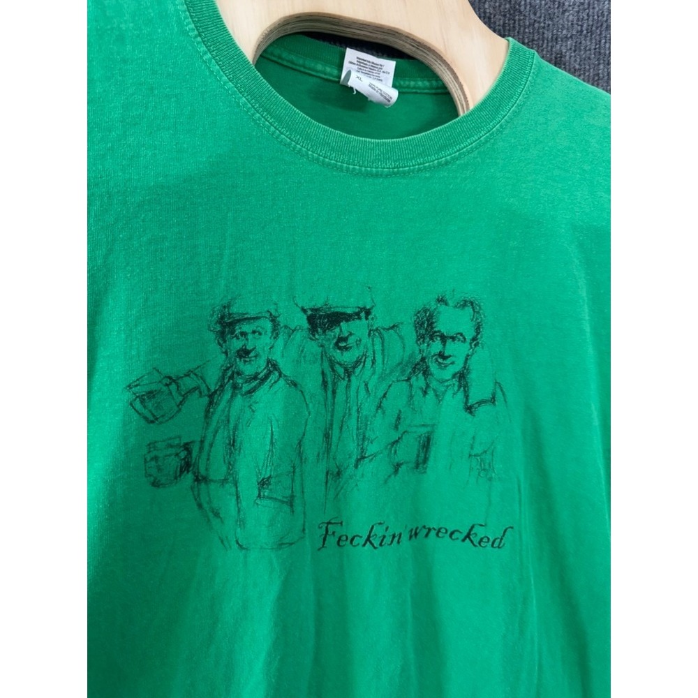 Gildan Ultra Cotton Feckin Wrecked Graphic T-Shirt Green Mens XL Short Sleeve - Picture 3 of 7